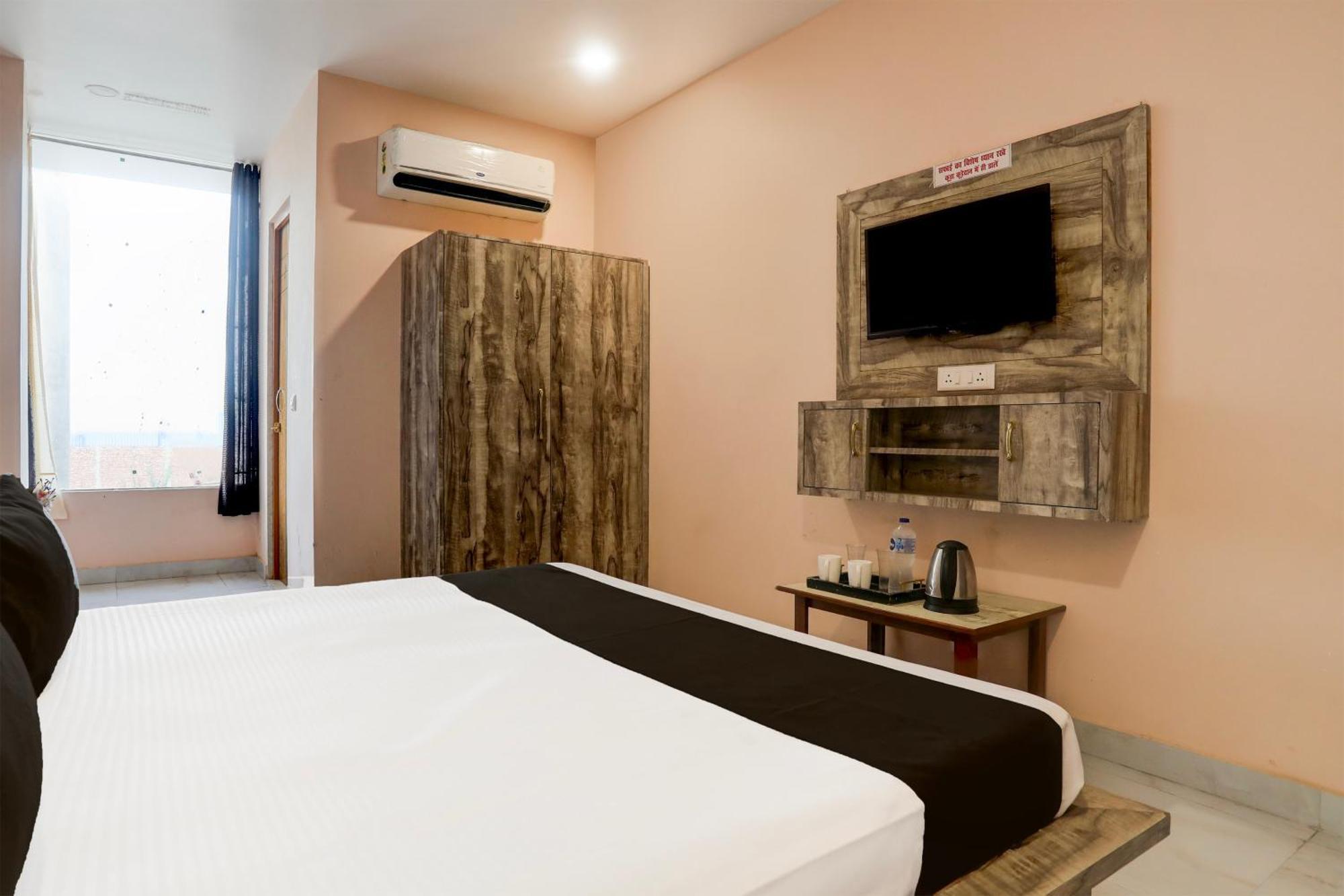 Hotel O Rana Hotel & Restaurant Meerut Exterior foto